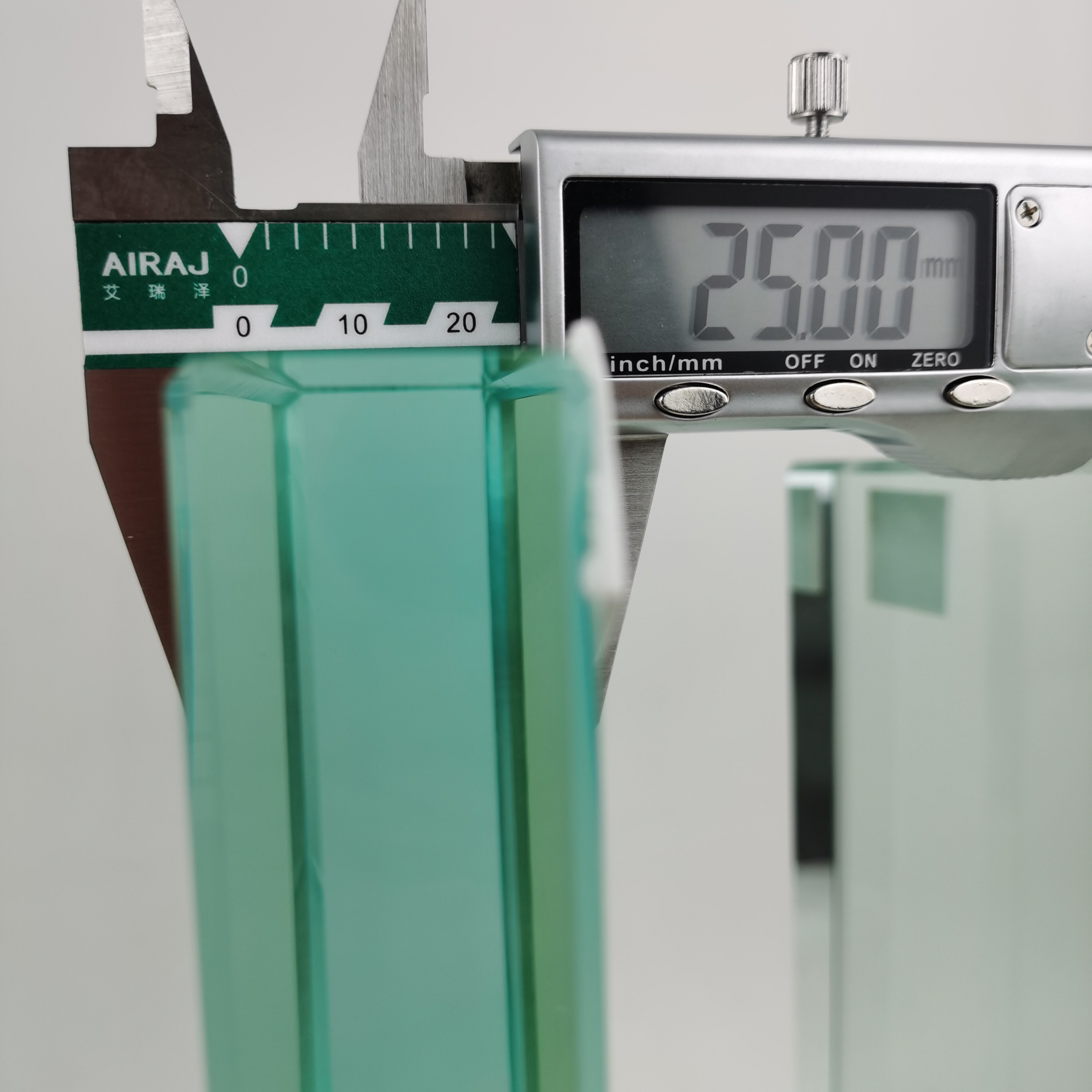 25mm Glass زجاج 25 ملم