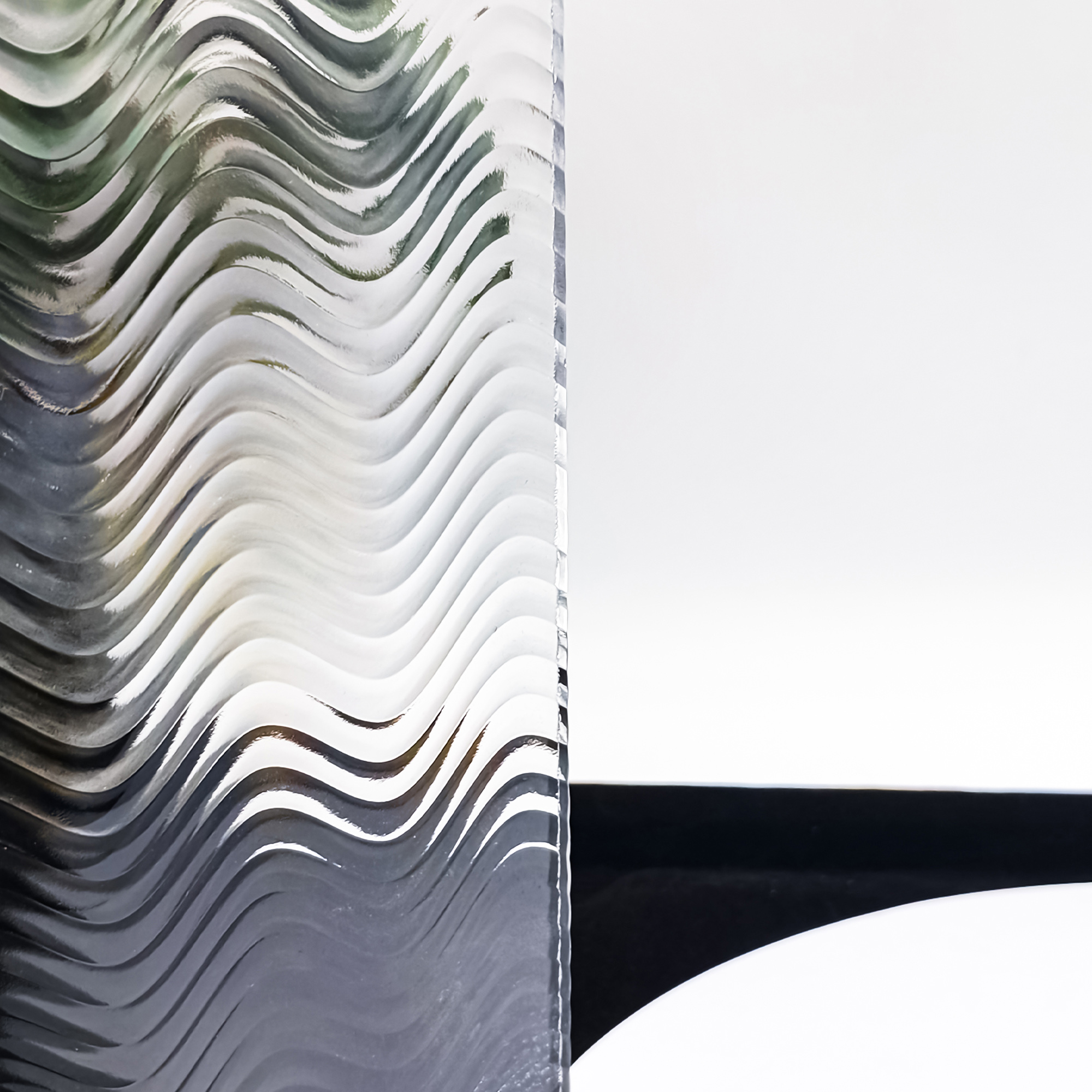 Pattern Glass نمط الزجاج (1)