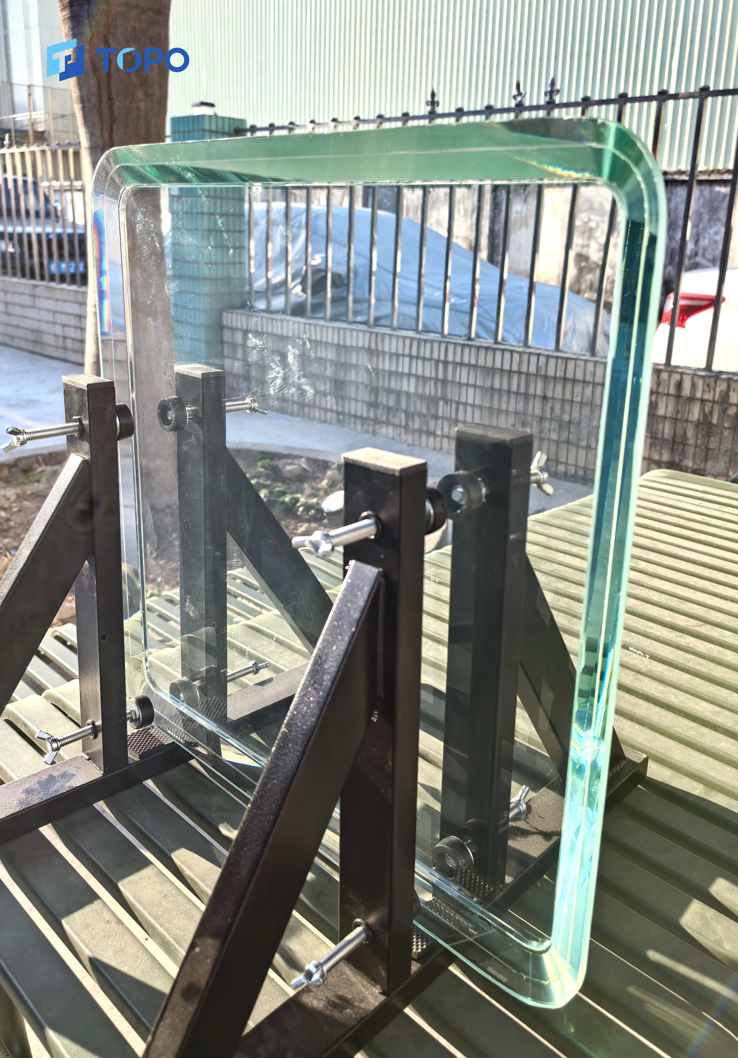 Three-layer Bulletproof Laminated Glass (3) زجاج مصفح مضاد للرصاص بثلاث طبقات (2)