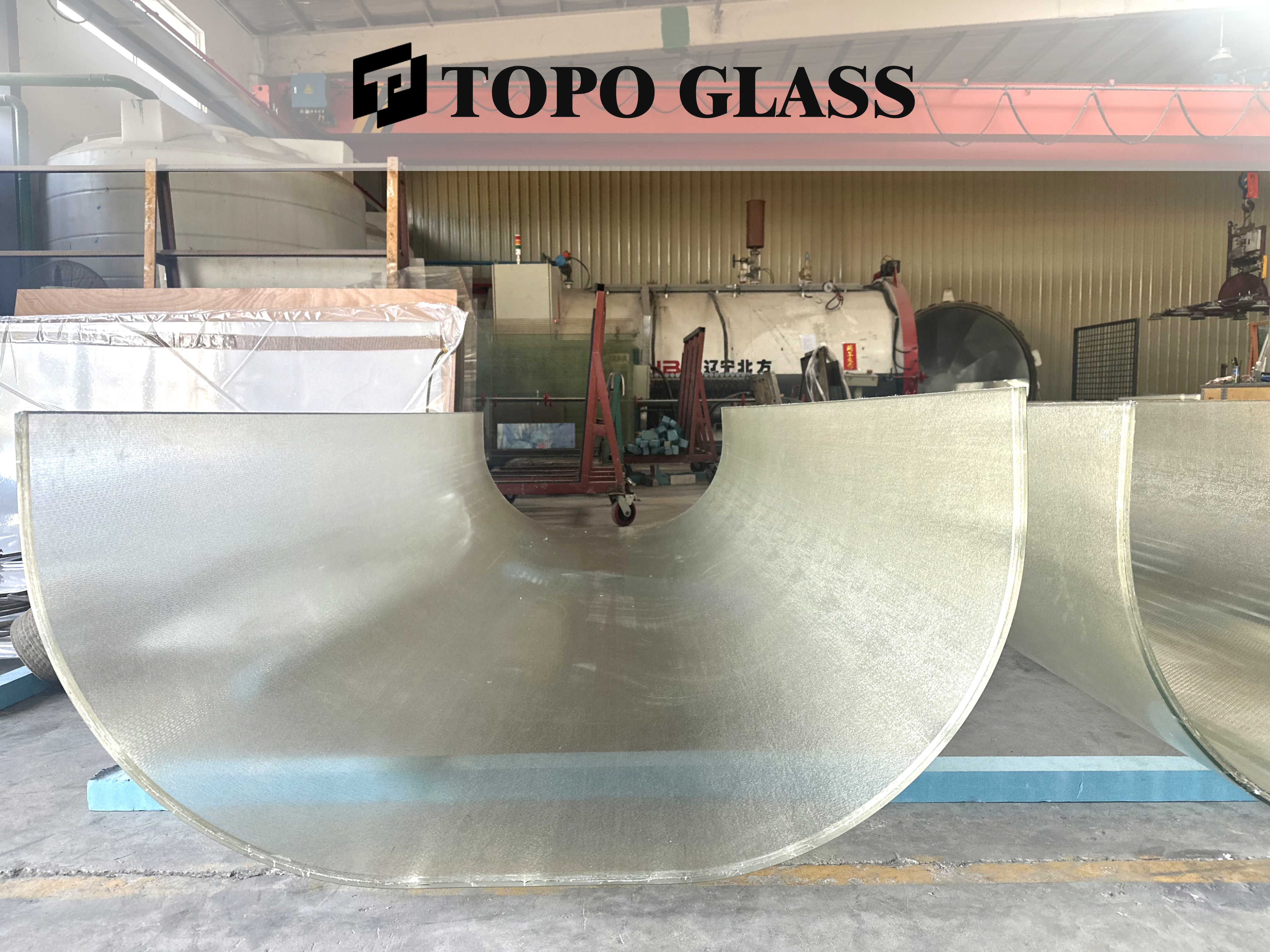 الزجاج المنحني_2.png