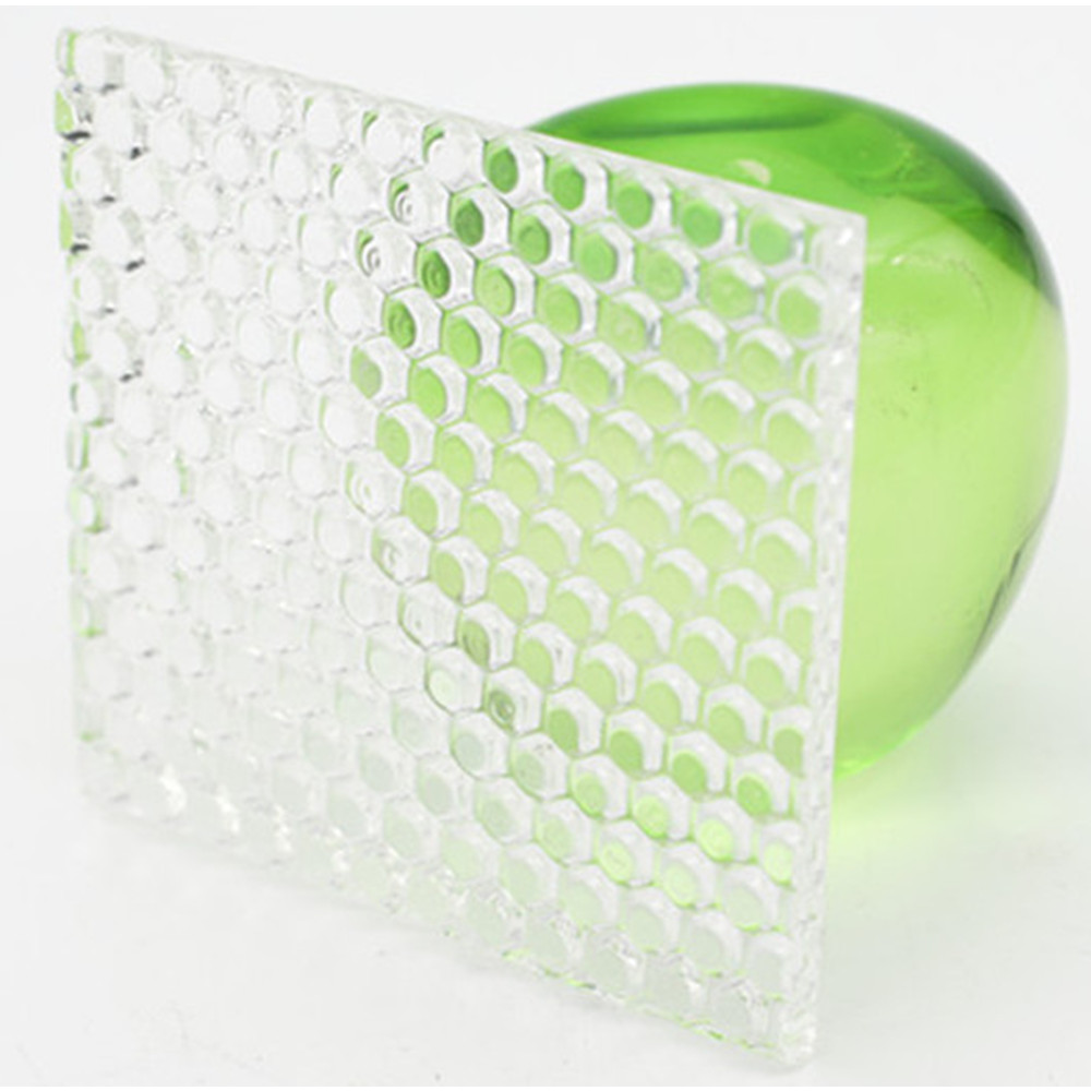 الترا كلير نايت بيرل.jpg